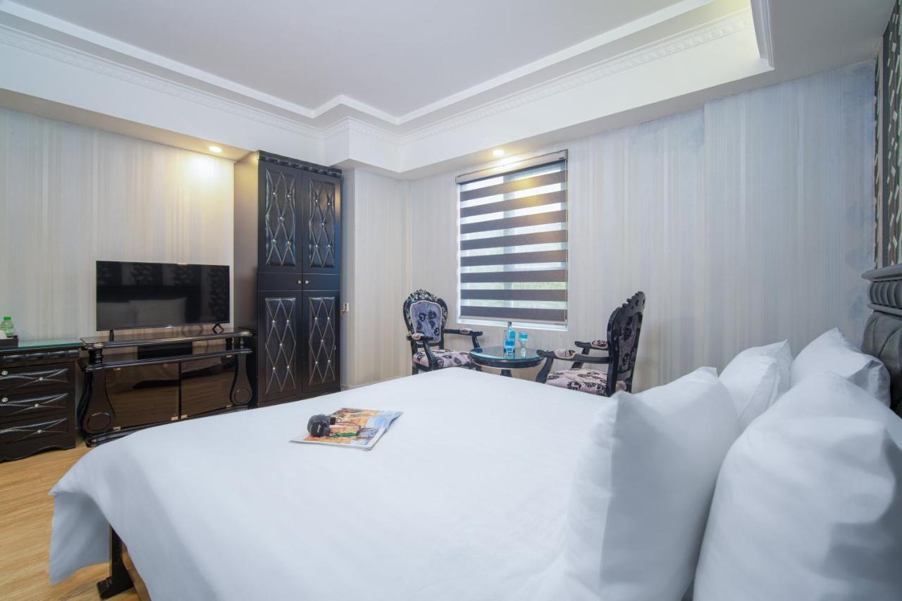 Royal Beach Hotel By Thg Danang Exteriér fotografie